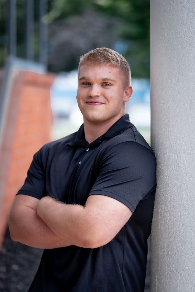 Luke Gromlowicz image color