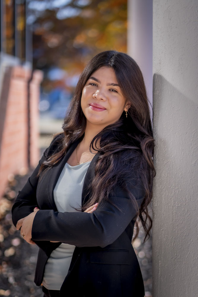 Melisa Guzman Color image